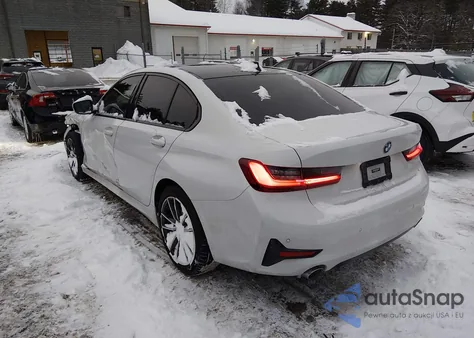 2022 BMW 330I xDrive z USA, uszkodzony, nr VIN 3MW5R7J06N8C54664